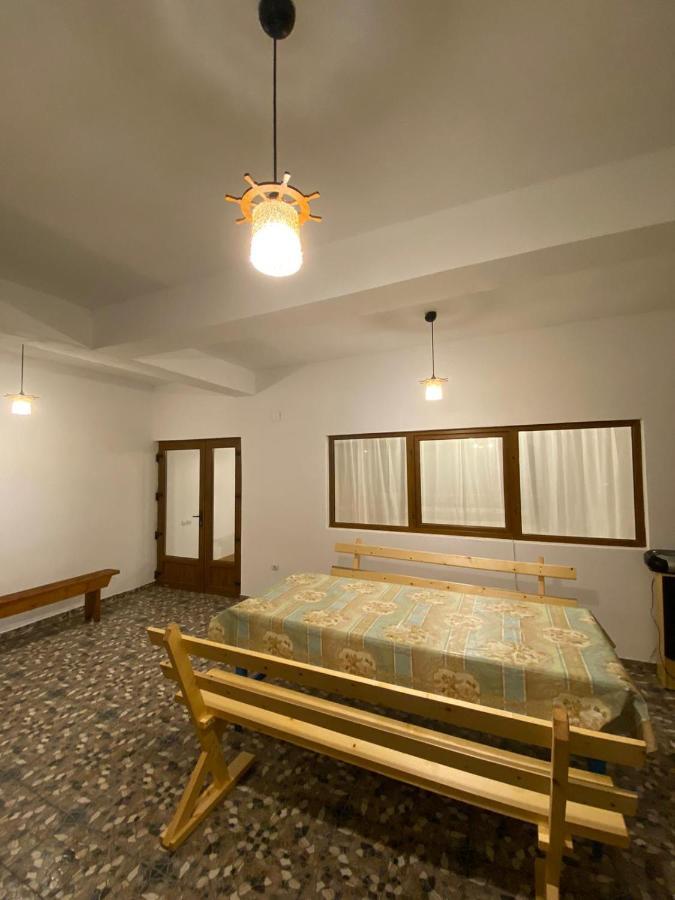 Casuta De La Munte Hotel Sfodea Buitenkant foto